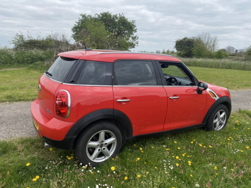 Mini COUNTRYMAN image 3