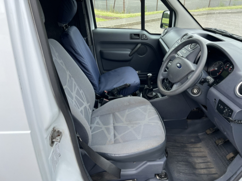 Ford TRANSIT CONNECT image 11