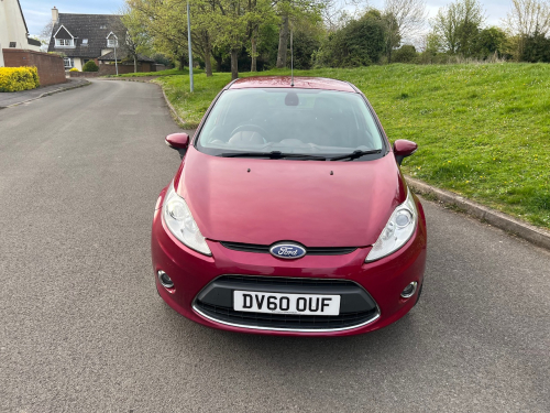 Ford FIESTA TITANIUM image 10