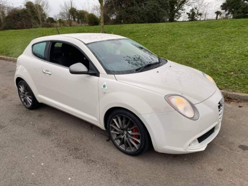 Alfa Romeo MITO 1.4 TB Multiair 170 Cloverleaf image 9