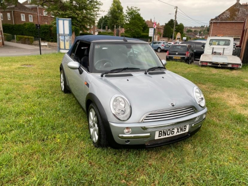 Mini Cooper image 3