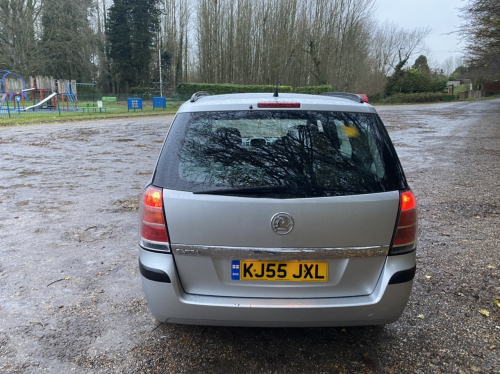 Vauxhall ZAFIRA image 5