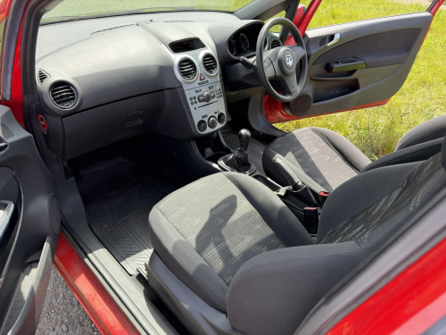 Vauxhall CORSA image 13