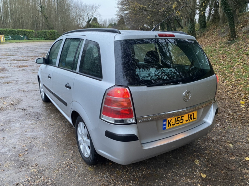 Vauxhall ZAFIRA image 6