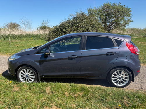 Ford FIESTA image 8