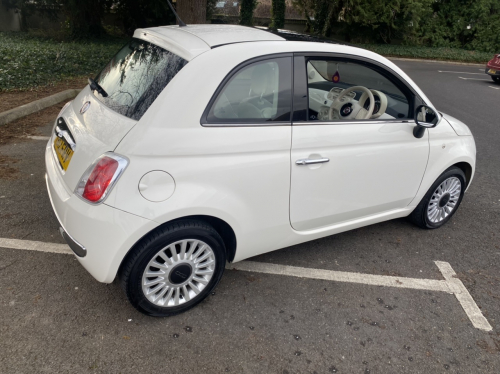 Fiat 500 LOUNGE image 4