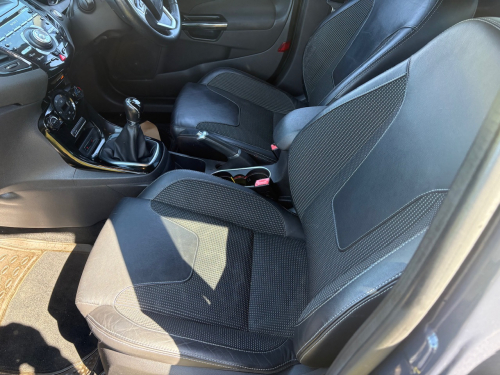 Ford FIESTA image 12