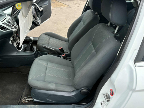 Ford FIESTA image 11