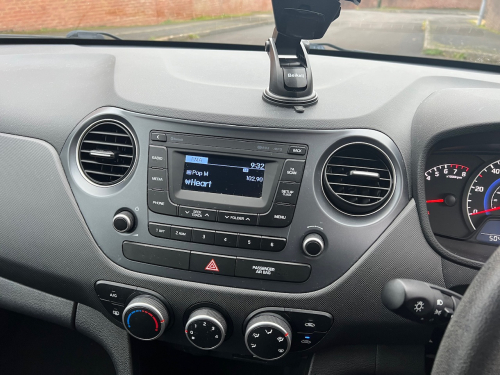 Hyundai I10 image 17