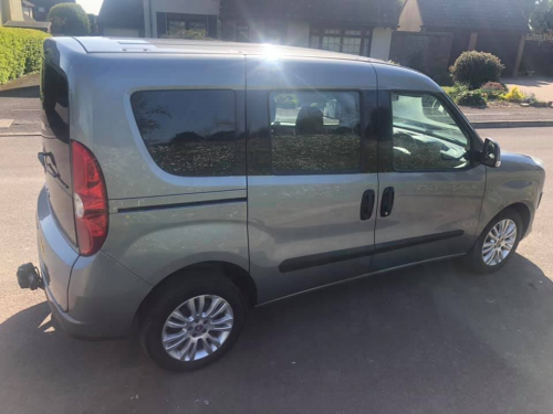 Fiat Doblo 1.6 Eleganza image 2