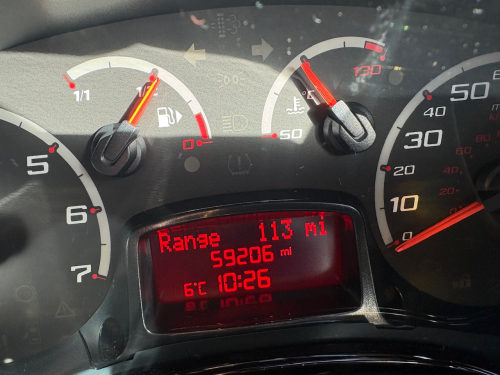 Ford Ka image 18