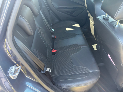 Ford FIESTA image 15