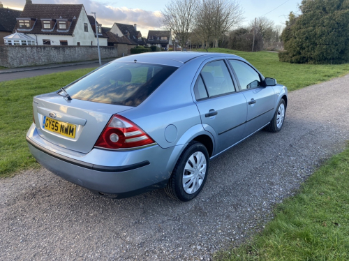 Ford MONDEO image 4