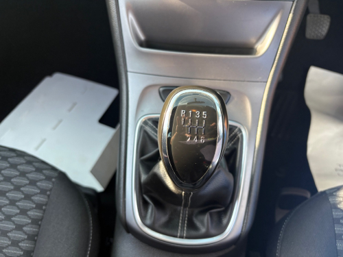 Vauxhall ASTRA image 17