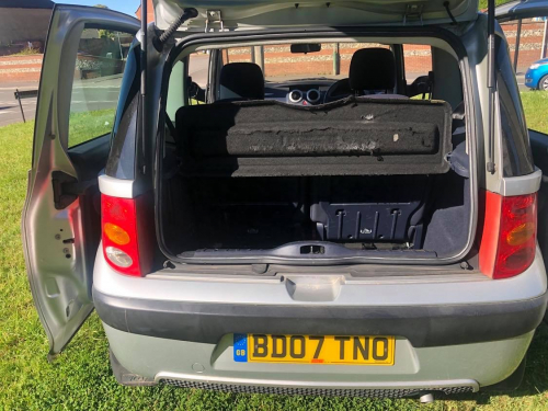 Peugeot 1007 image 13