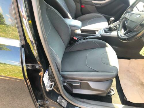 Ford Focus 1.5TDCi image 13