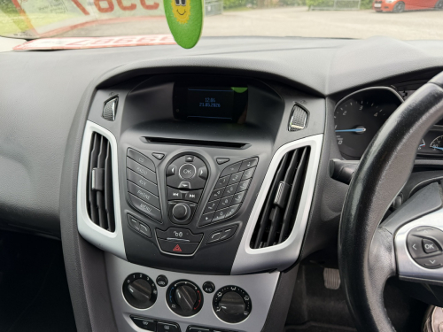 Ford FOCUS image 21
