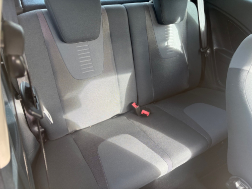Ford Ka image 12