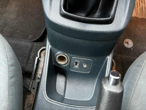 Ford FIESTA image 17