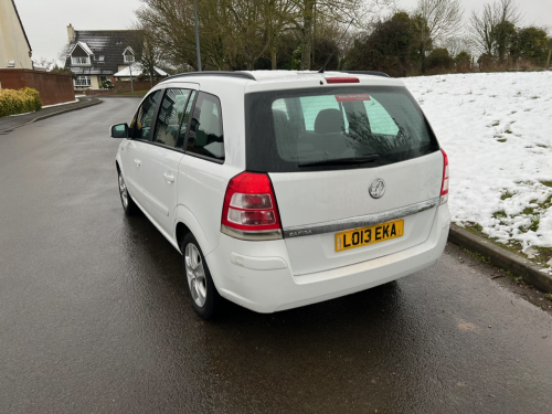 Vauxhall ZAFIRA image 6