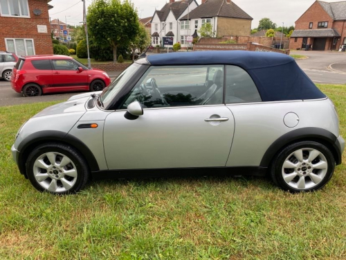 Mini Cooper image 13