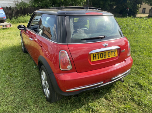 Mini ONE image 6