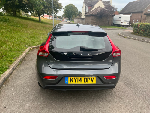 Volvo V40 image 5