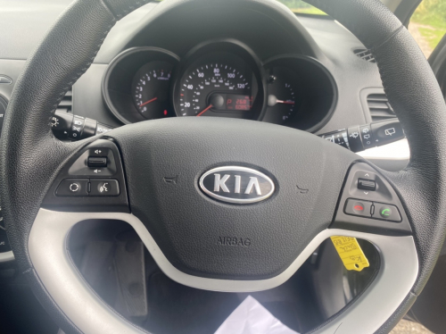 Kia Picanto image 17