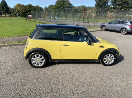 Mini COOPER image 3