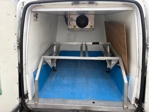Vauxhall Combo image 12