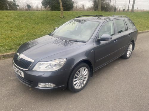 Skoda Octavia 2.0 TDI CR Lauren+ Klement 5dr DSG image 10