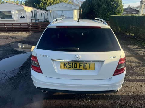 Mercedes - Benz C CLASS C250 CGI image 5