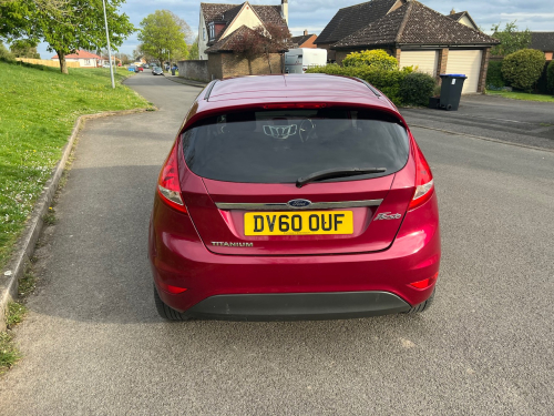 Ford FIESTA TITANIUM image 5
