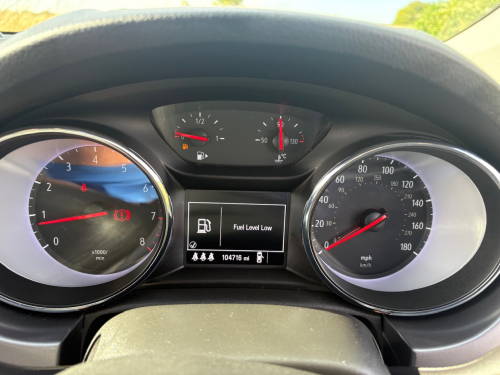 Vauxhall ASTRA image 14