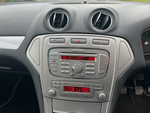 Ford MONDEO TDCI image 16