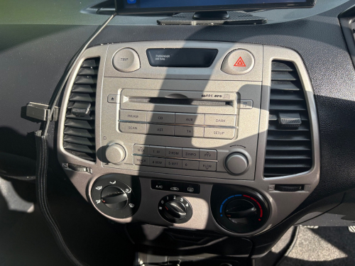 Hyundai I20 image 14