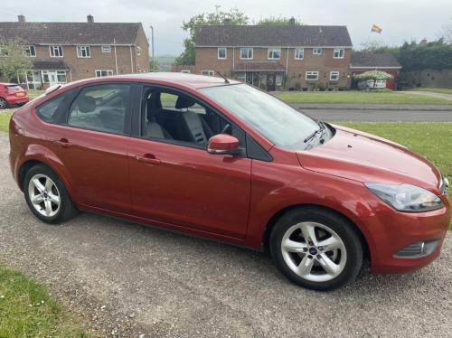 Ford Focus image 2