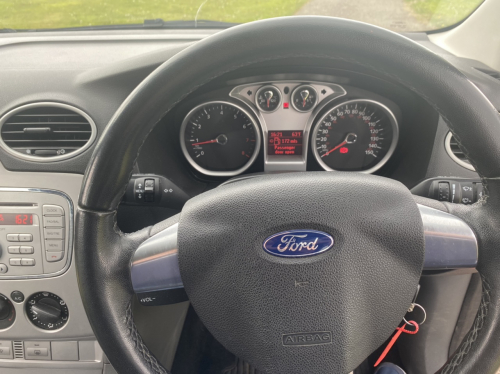 Ford Focus image 20