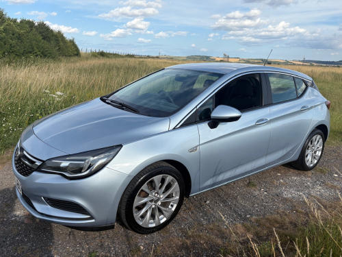 Vauxhall ASTRA image 8