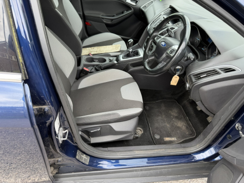 Ford FOCUS image 11