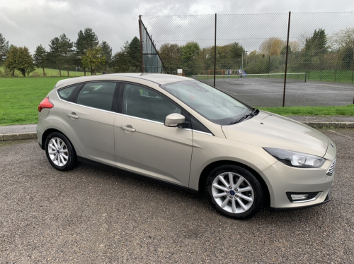 Ford Focus Titanium image 2