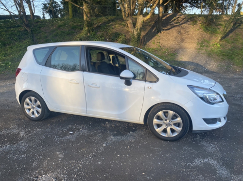 Vauxhall Meriva image 2