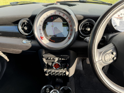 Mini COOPER image 18