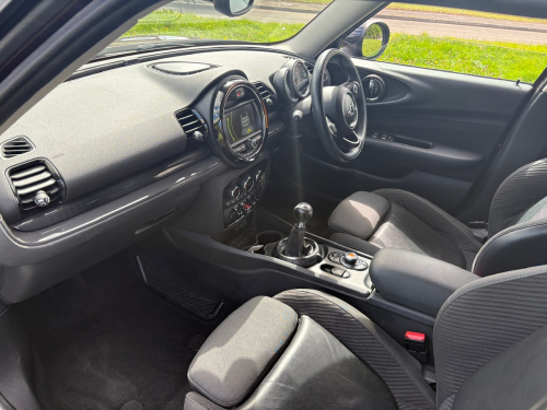 Mini COUNTRYMAN image 15