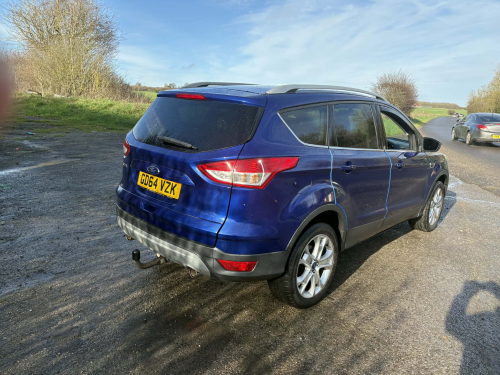 Ford Kuga image 4