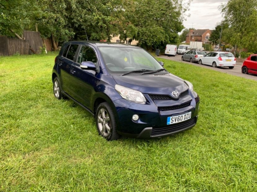 Toyota URBAN