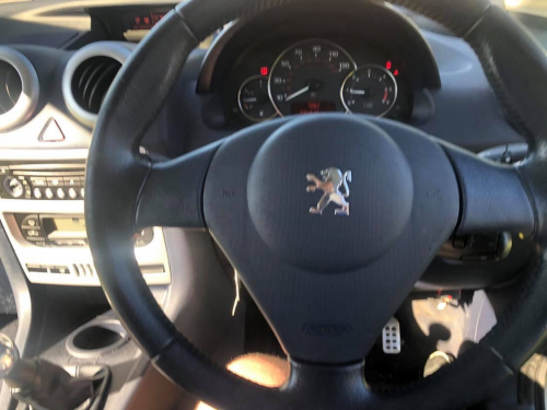 Peugeot 1007 image 20