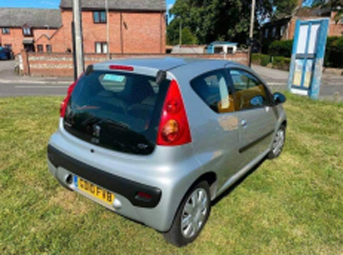 Peugeot 107 image 13