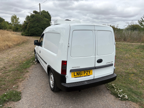 Vauxhall Combo image 6